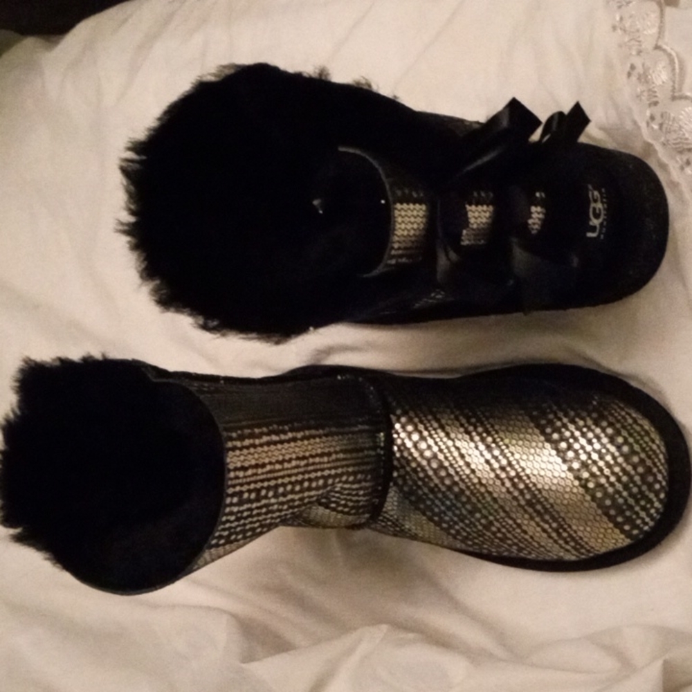UGG Australia boots US 4